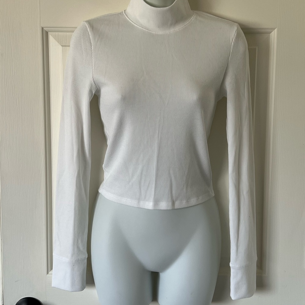 BUNDLE American Eagle Outfitters Mock Neck Waffle Crop Tops